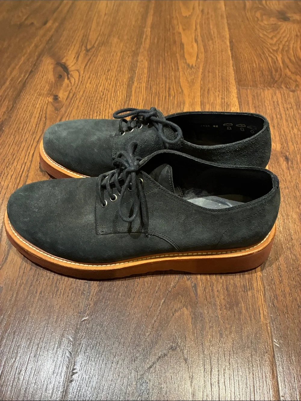 Poltrona Frau Navy Blue Suede Chukka Boots with Tan Sole